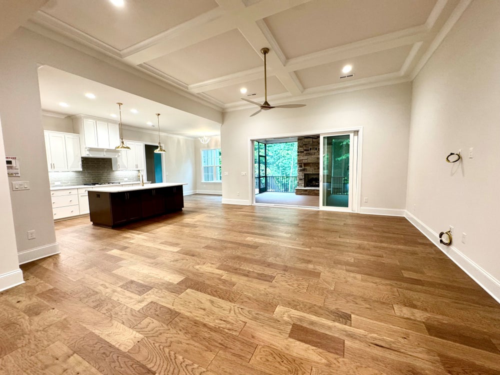 IC_39_Custom_Plan_3207_interior_8.11.12_7-1