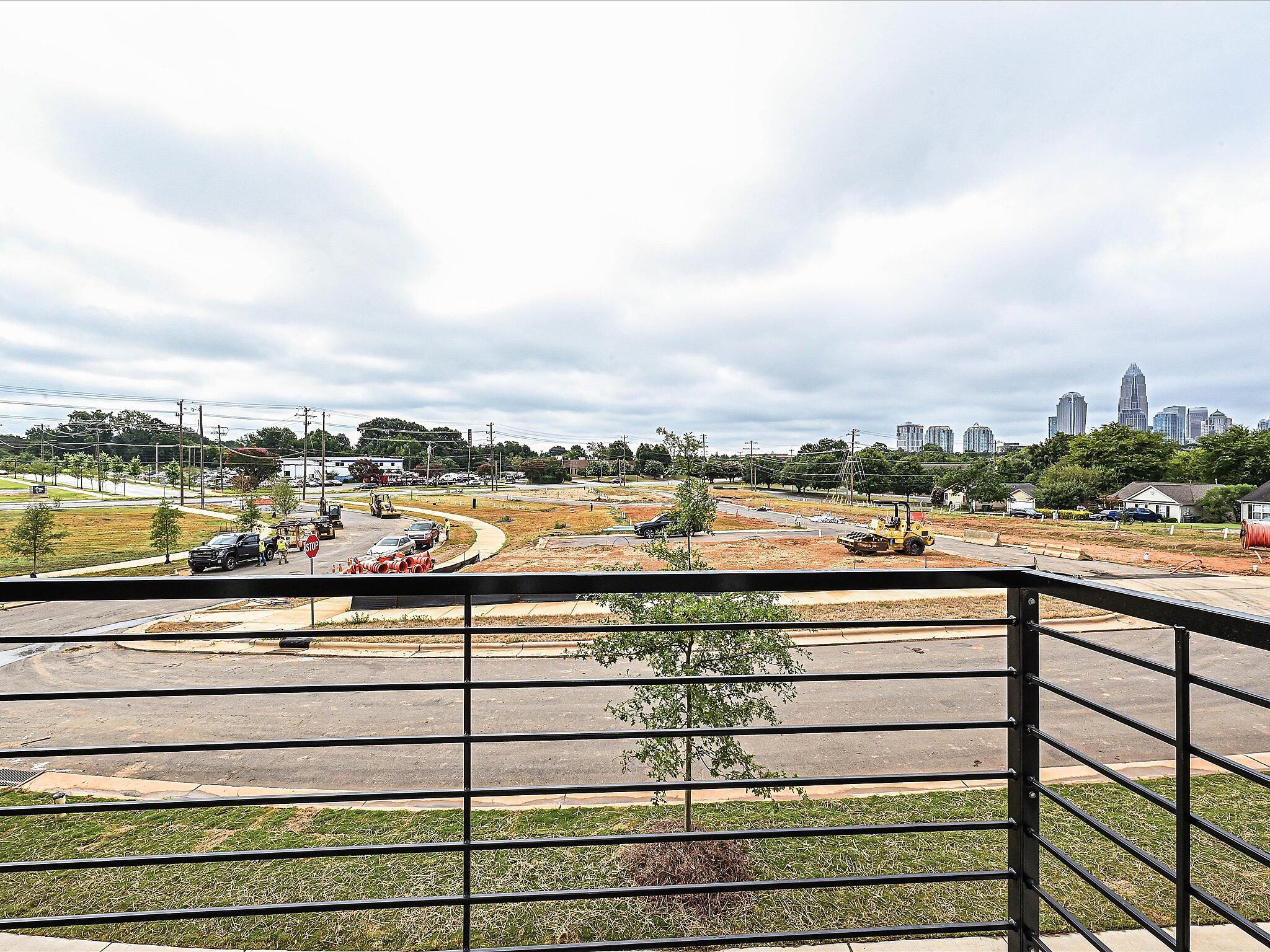 car-eqx0208-080125-12-kitchen-terrace-1