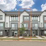 car-eqx0208-080125-32-welcome-home-w-box-1