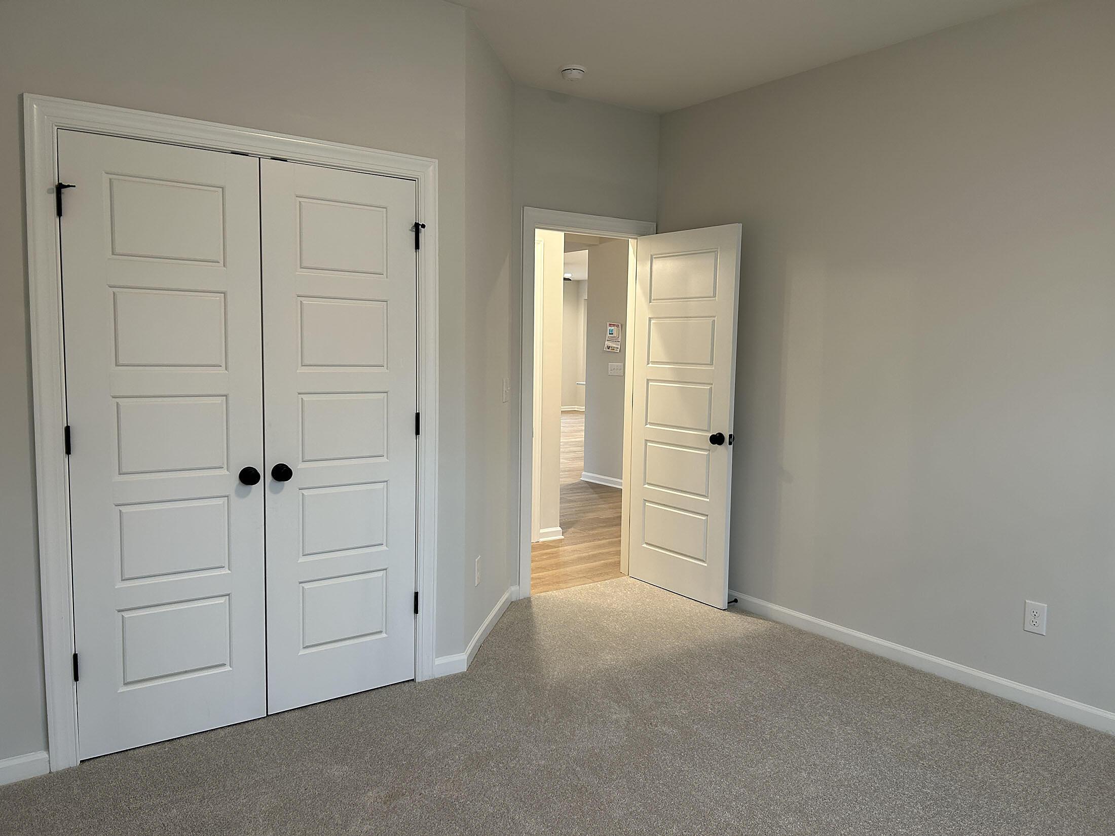 car_cal0044-120925-flex-room-with-closet-1