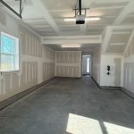 car_csw0421_010725-garage-1