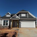 car_cwo0071_010826-exterior-front-1