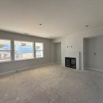 car_cwo102_010826-family-room-1-1