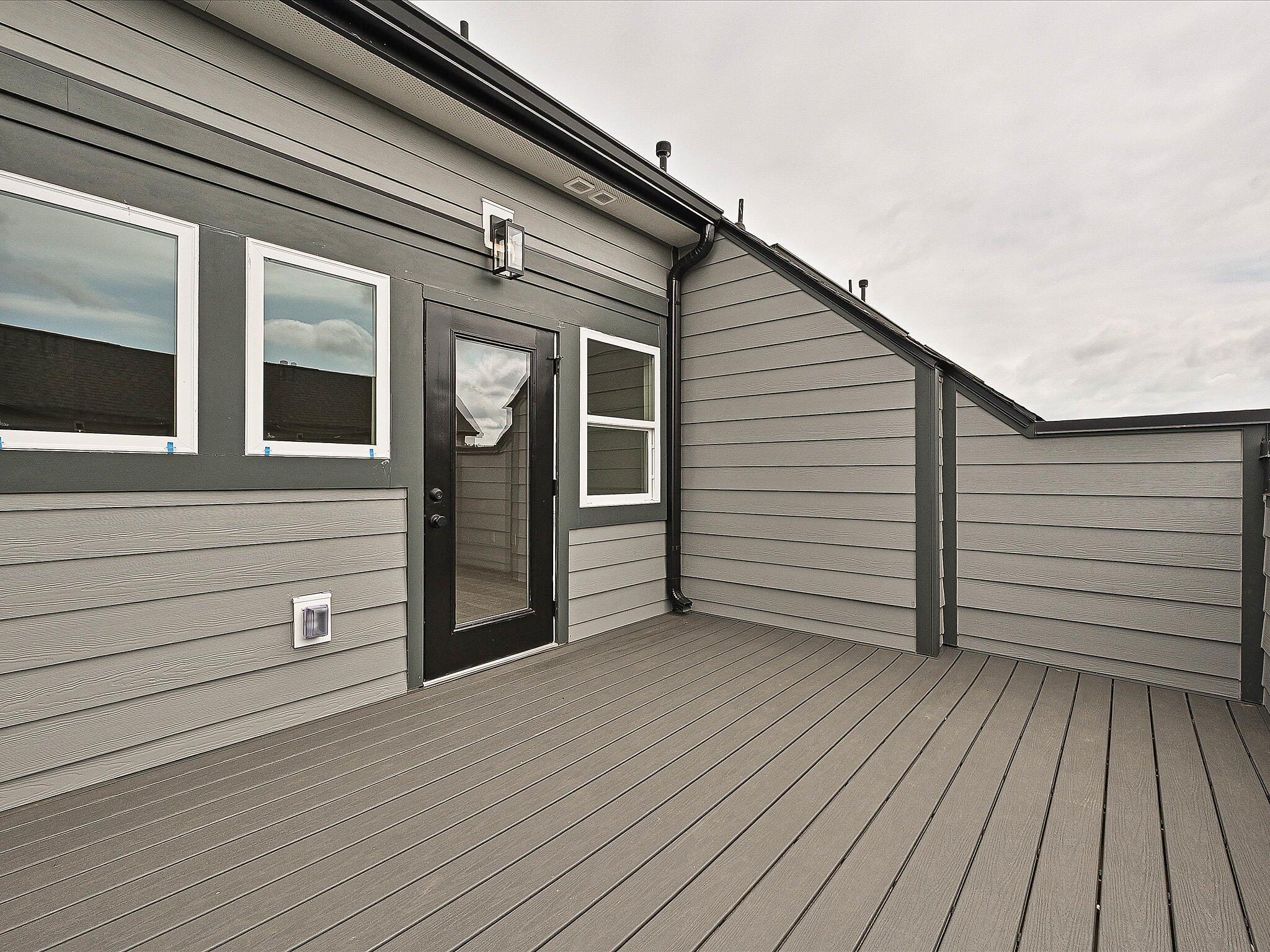 car_eqx0103-082025-vt-22-rooftop-terrace-1