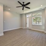 car_eqx1664-111225-vt-05-entry-flex-room-1