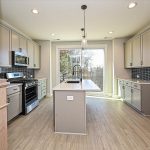 car_eqx1664-111225-vt-09-kitchen-1