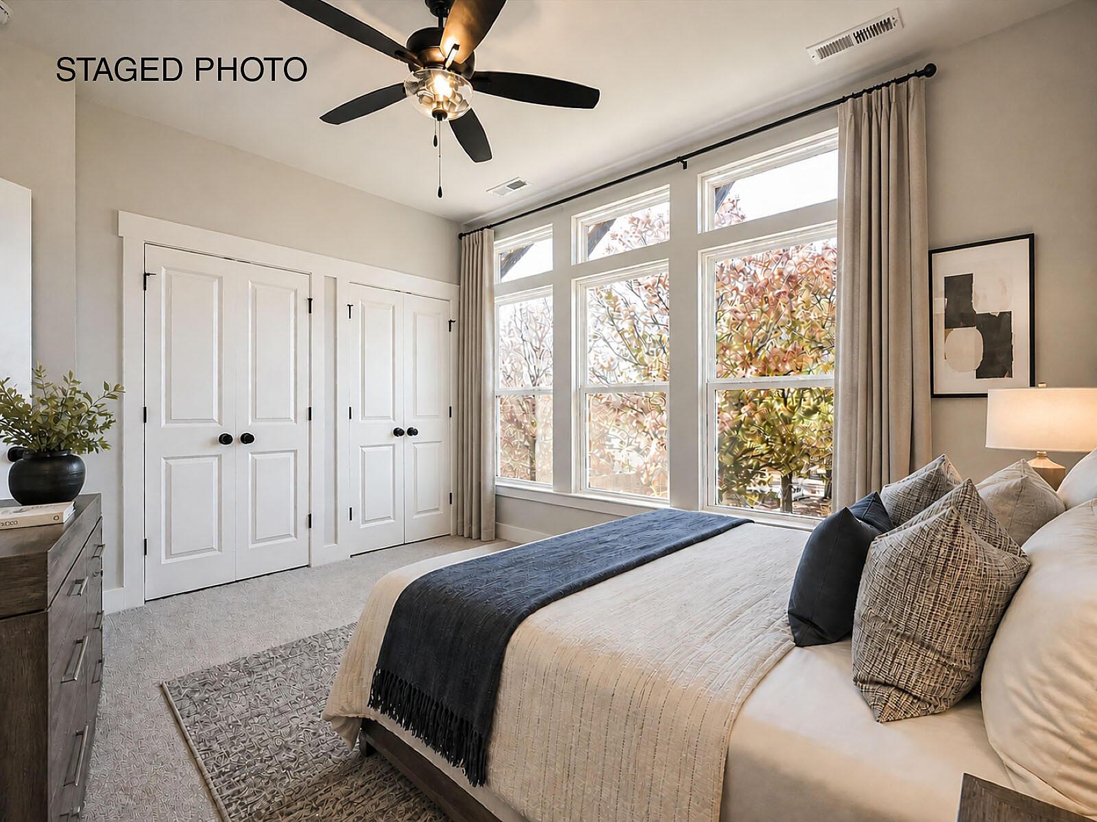 car_eqx1664-111225-vt-19-primary-bedroom-staged-text