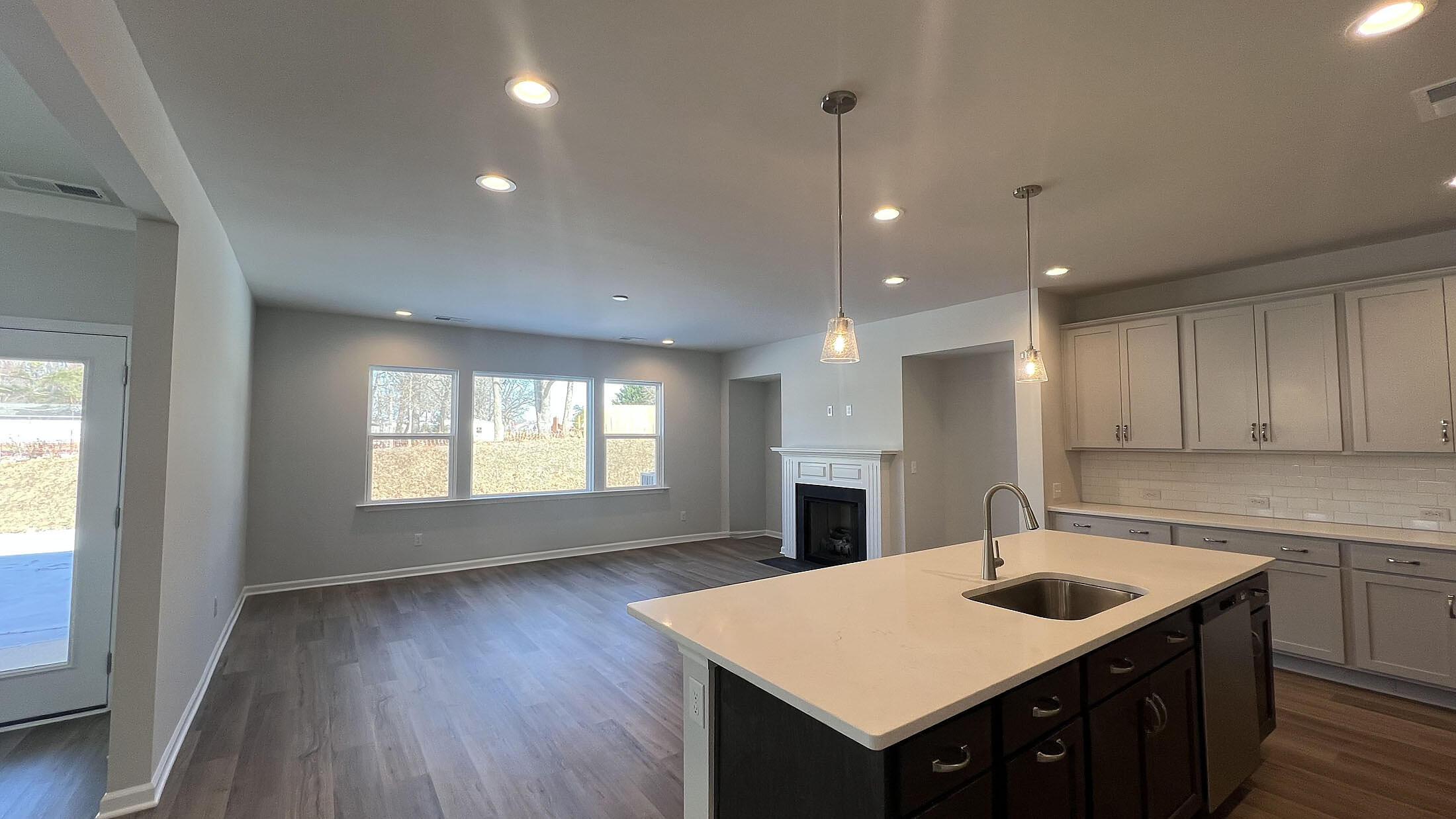 car_haf0026_012726-kitchen-to-family-room