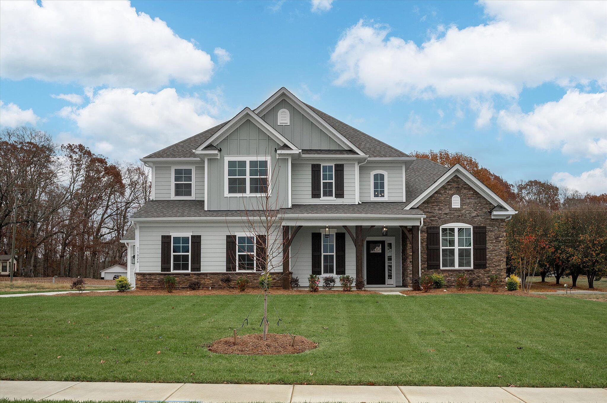 oak0035-1-front-of-home-1