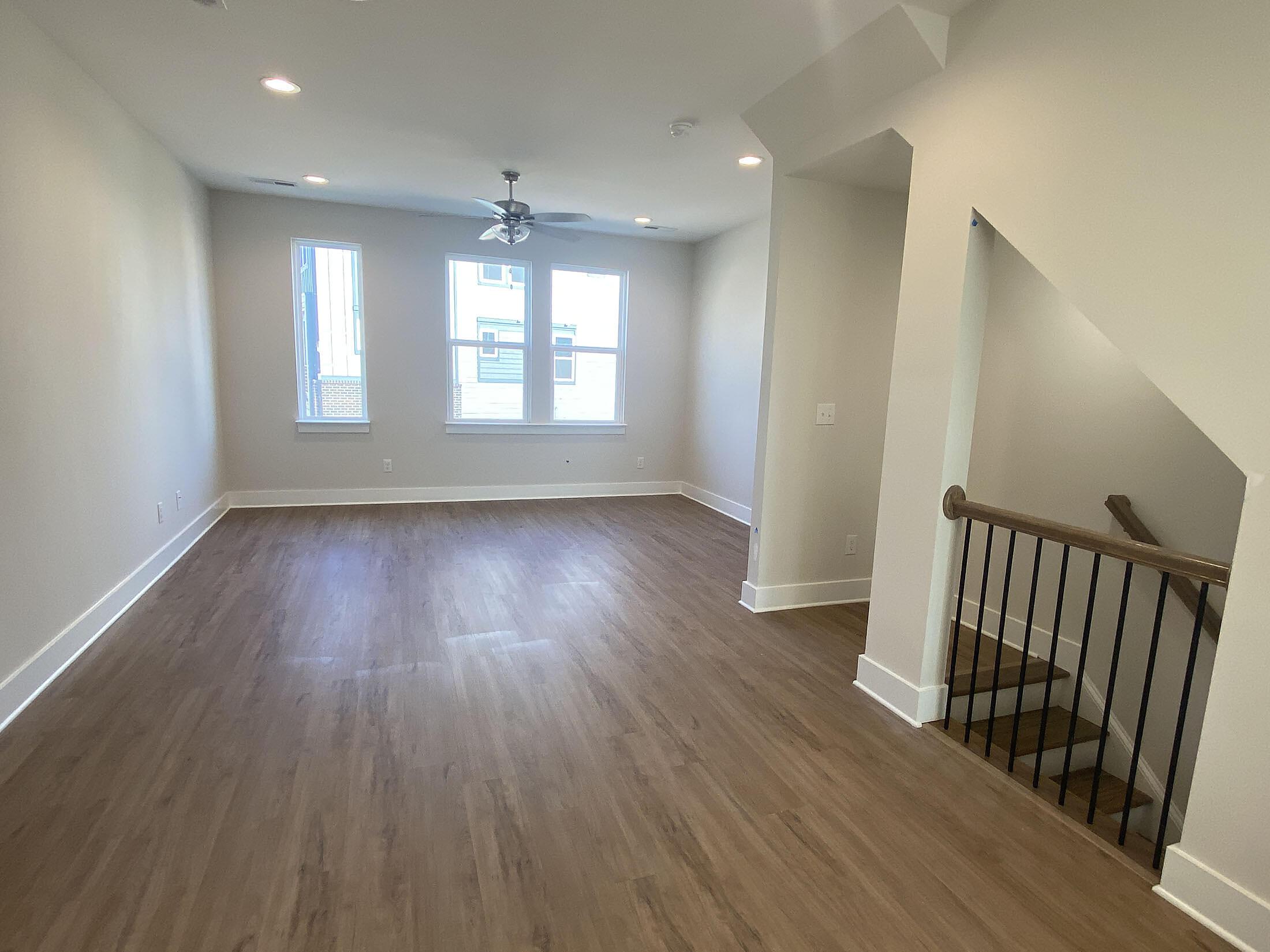 car_eqx1769_021126-living-room_b