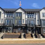 car_eqx1770_021126-front-exterior_c