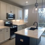 car_eqx1770_021126-kitchen_b