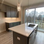 car_eqx1771_021126-kitchen_c