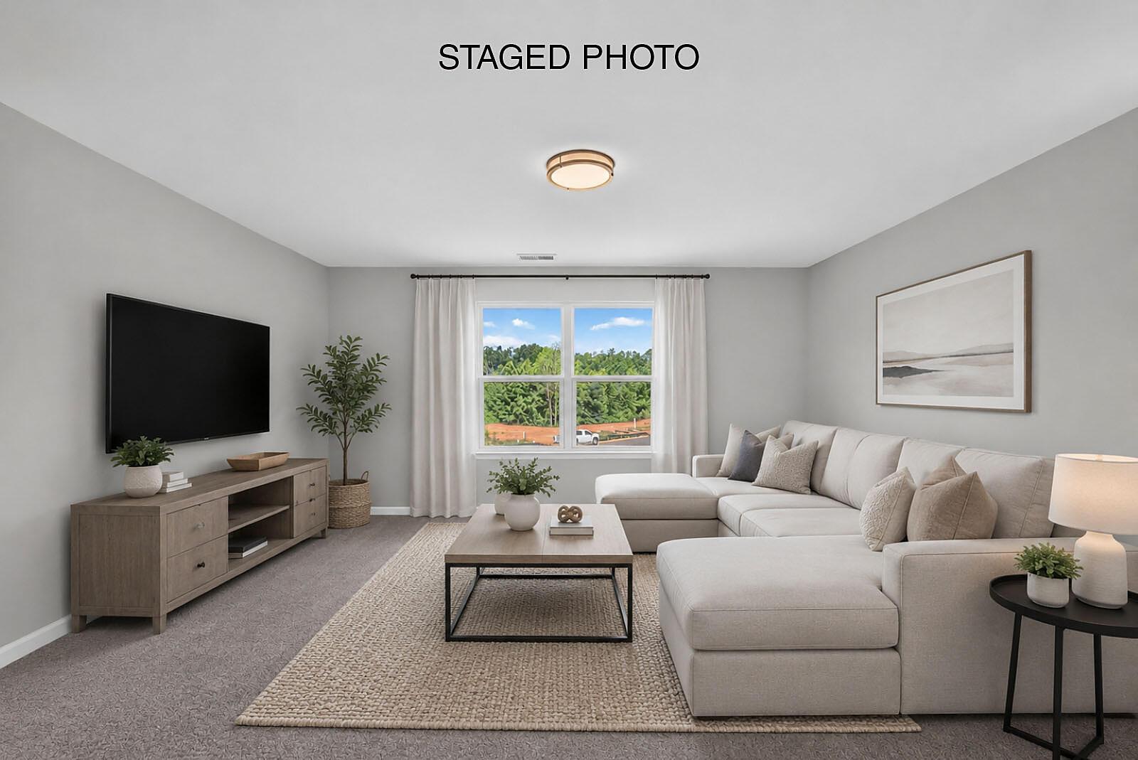 car_cwo0115_070726-vt-29-loft-staged-labeled