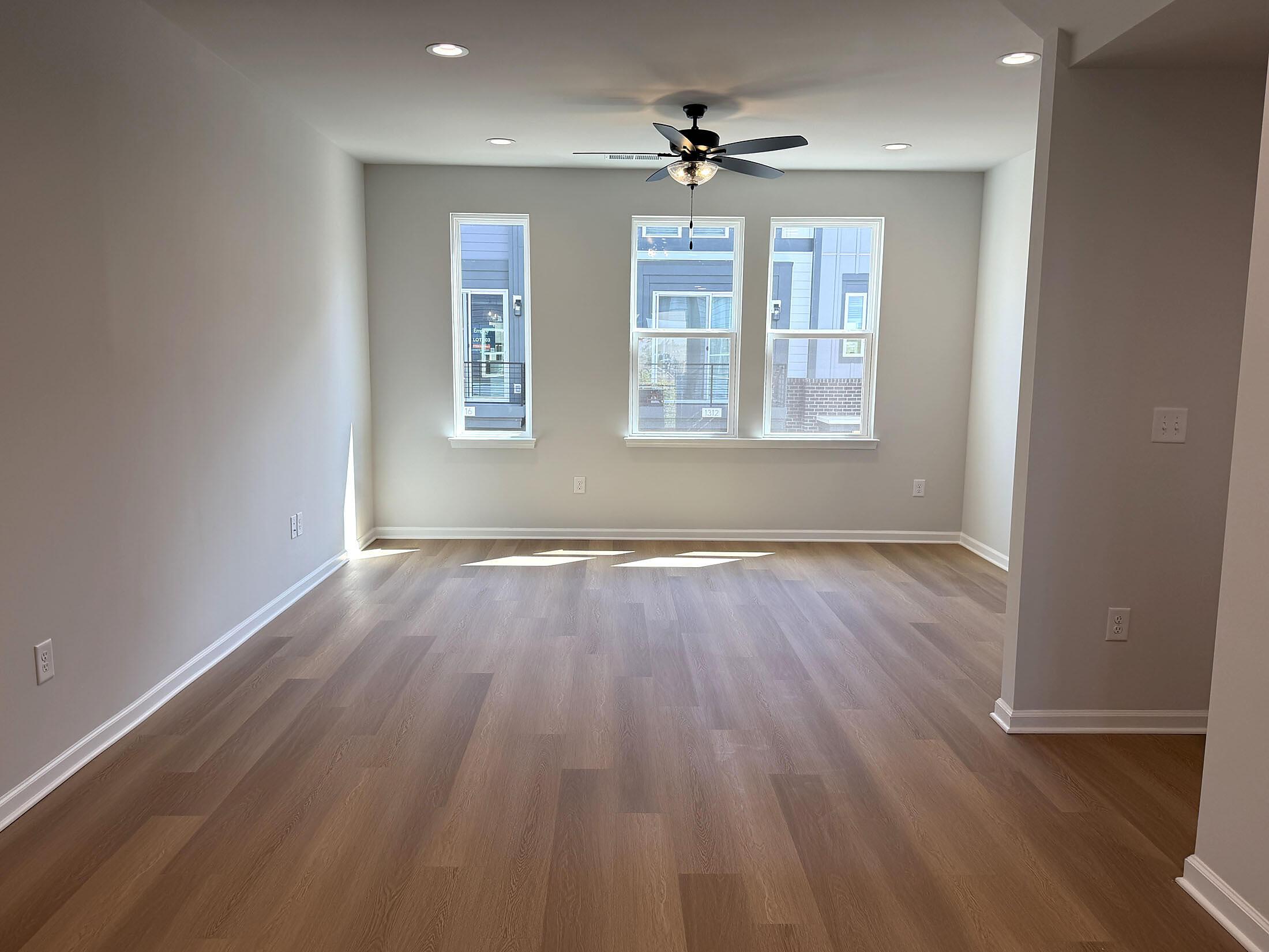 car_eqx1874_032326-flex-room_a