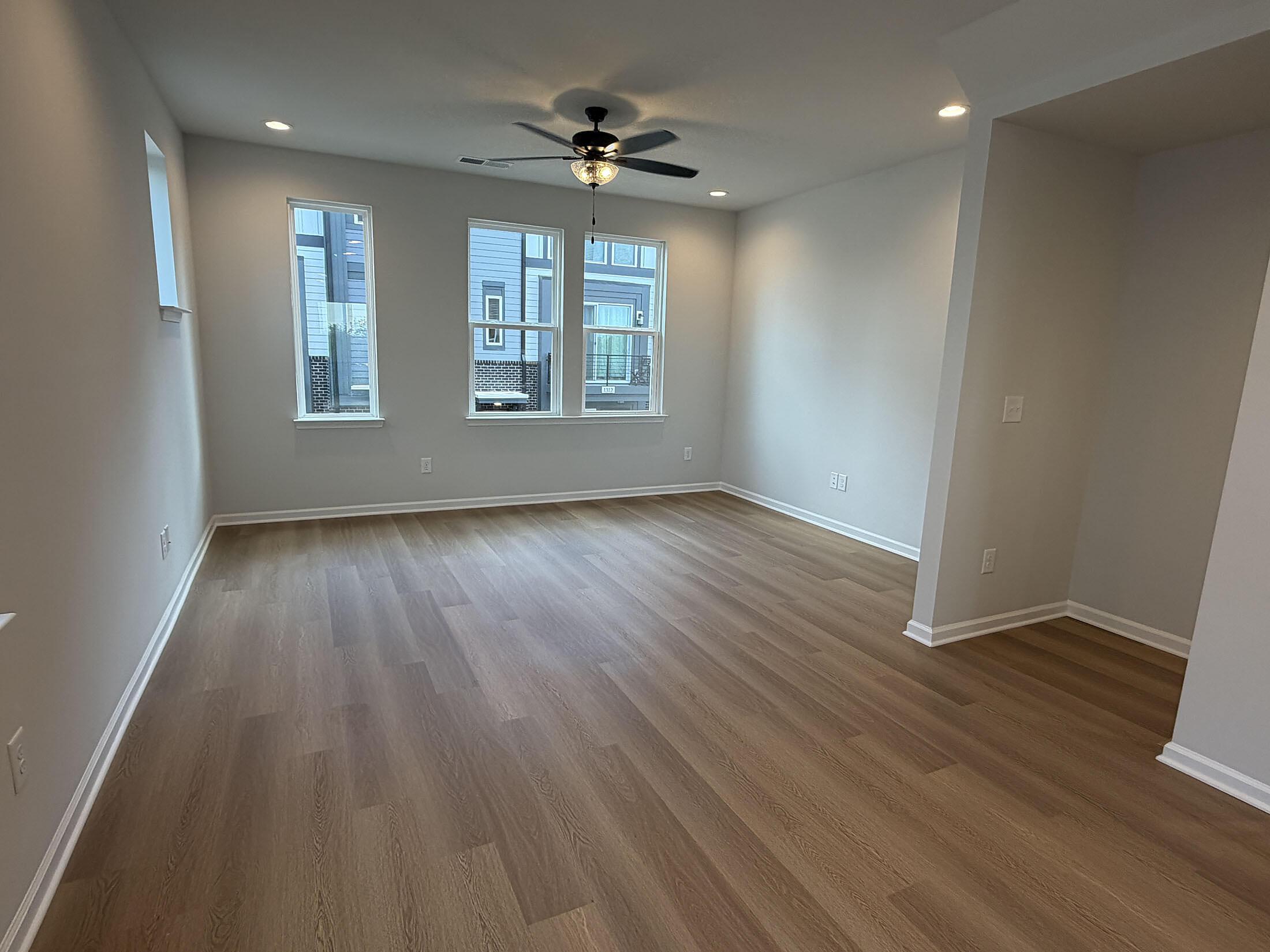 car_eqx1875_032326-family-room_b