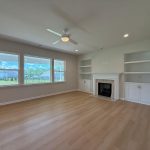 car_cwo0077_081026-familyroom-1