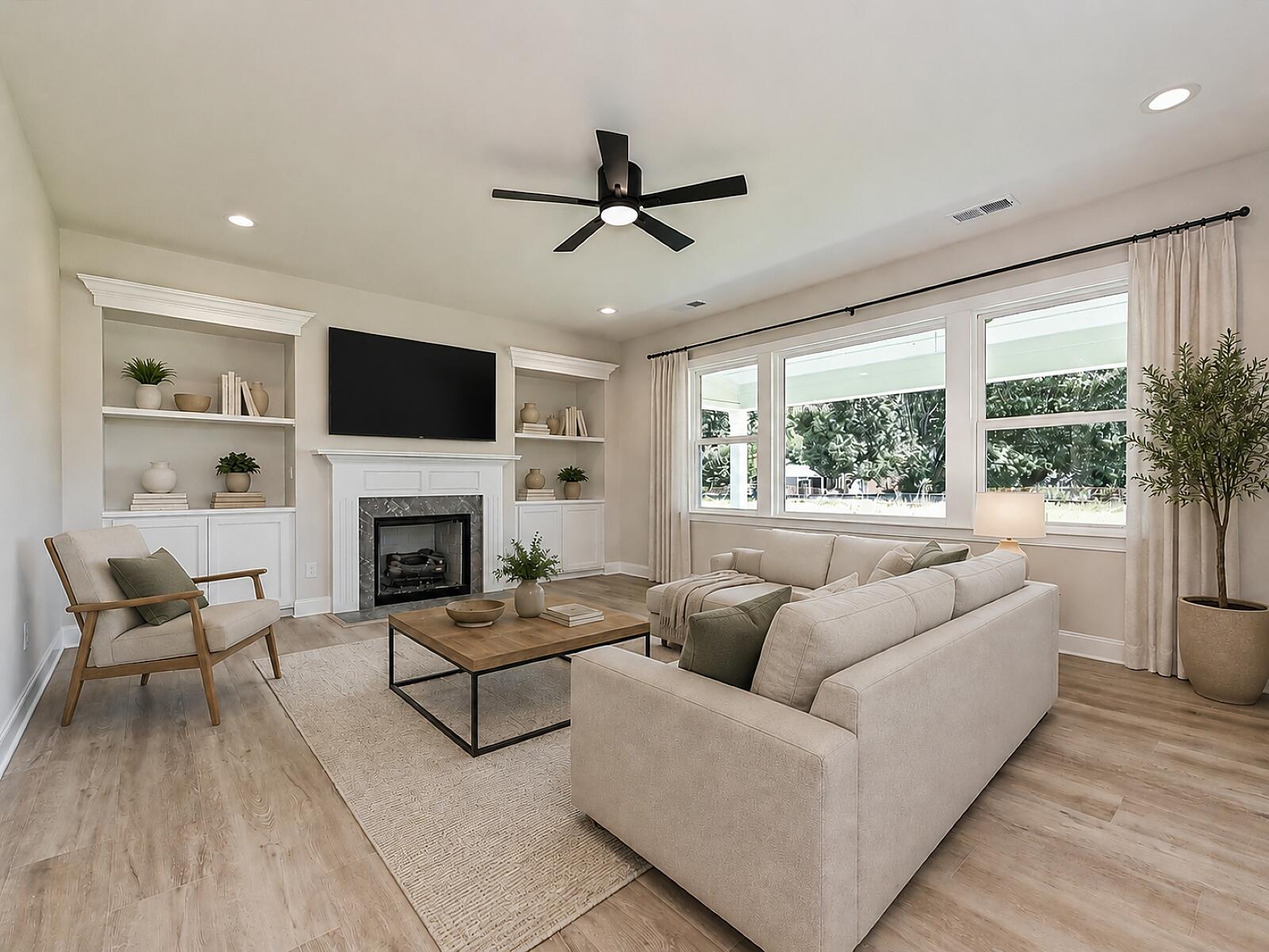 car-haf-weston-family-opt-fireplace-w-built-ins