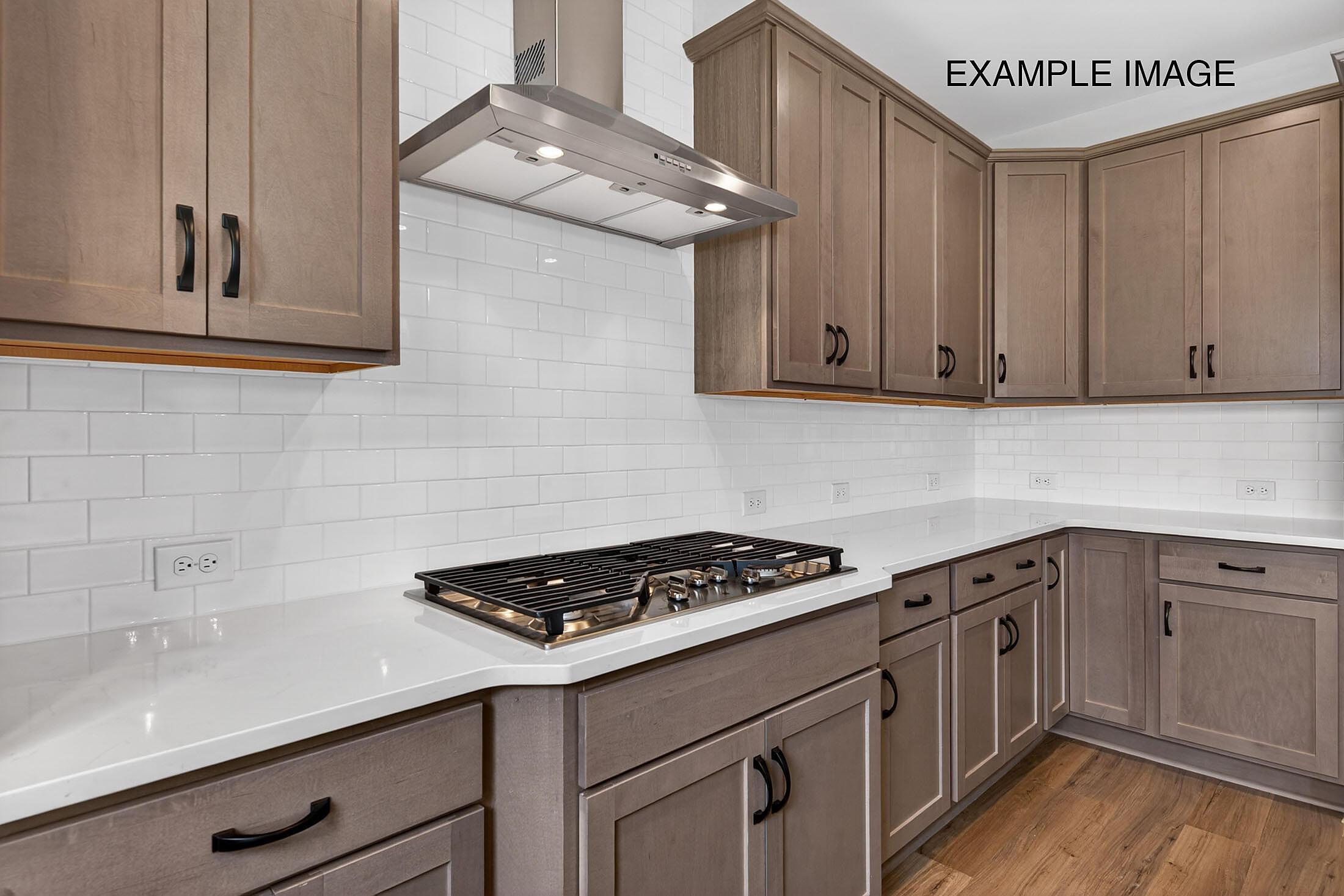 madison-vt-cal-kitchen_d-w-ss-hood-gas-cooktop